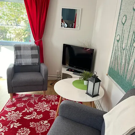 Aurora Center 3 Apartment *