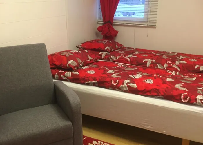 Aurora Center 3 * רובניימי